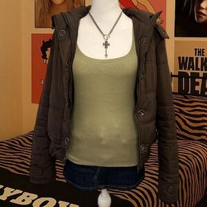 For the Republic Green Fitted Tank – S